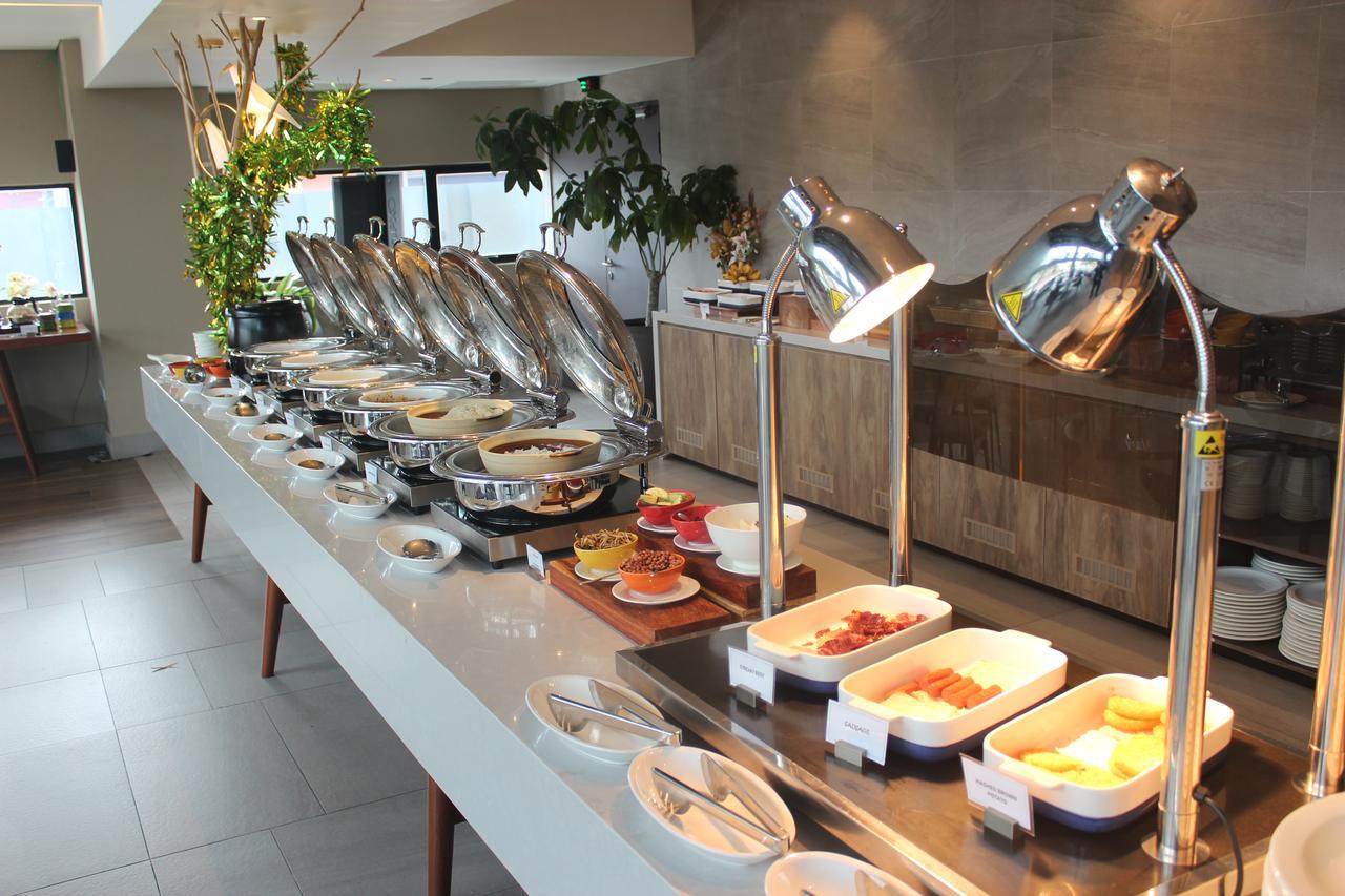 Jinhold Hotel & Serviced Apartment Miri Eksteriør billede