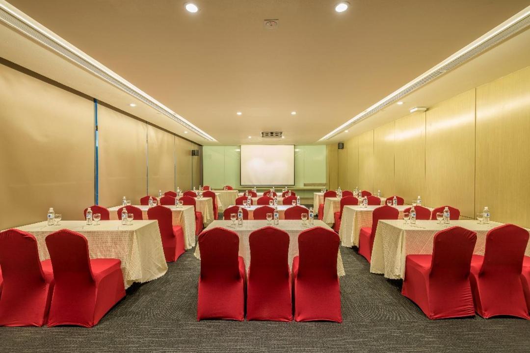 Jinhold Hotel & Serviced Apartment Miri Eksteriør billede