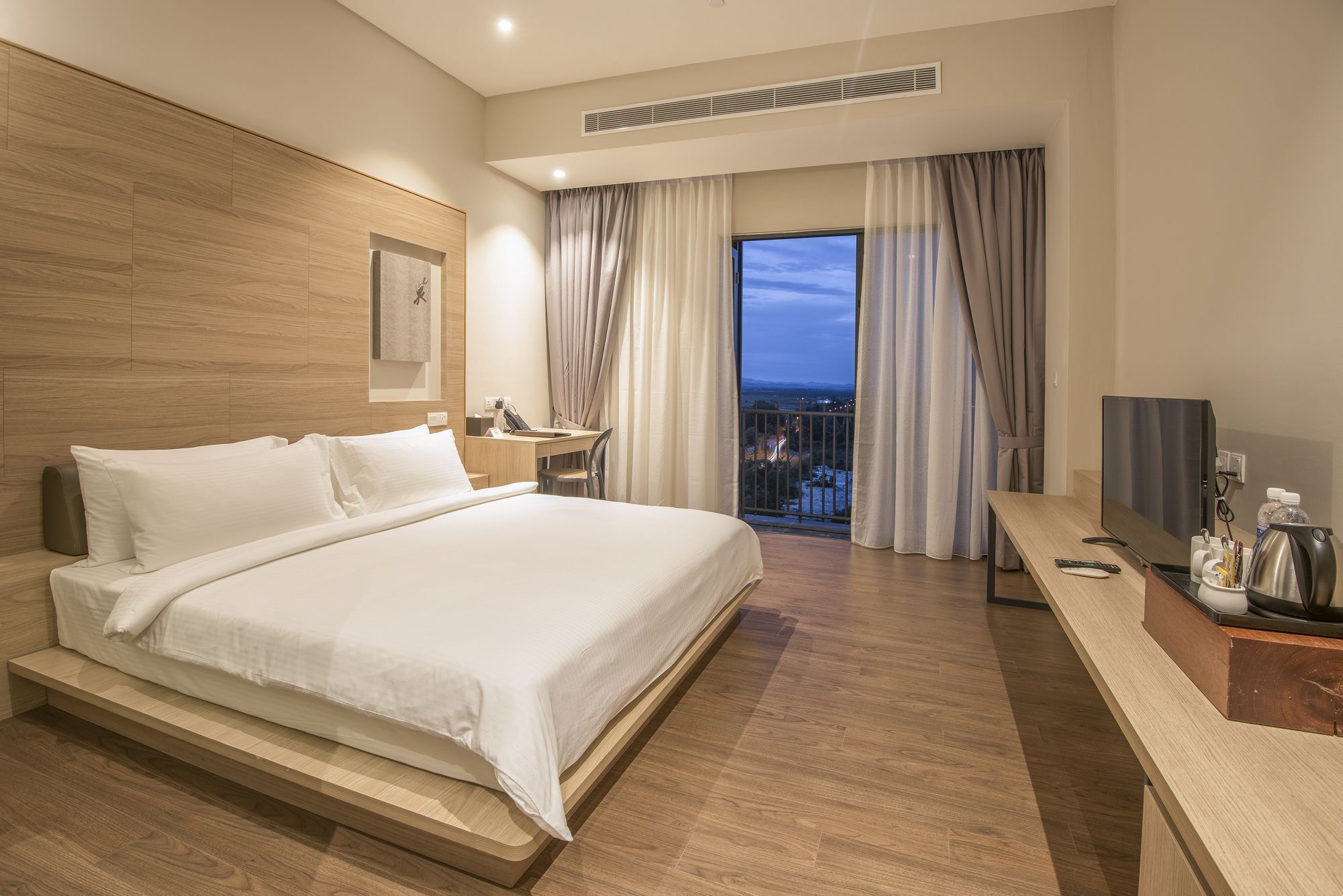 Jinhold Hotel & Serviced Apartment Miri Eksteriør billede